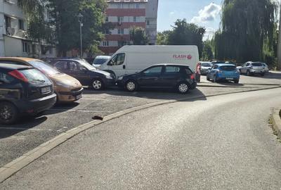 Inchiriez sau vand spatiu comercial zona garii burdujeni - 2