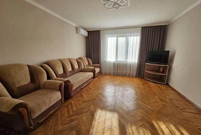 Apartament cu 2 camere decomandat în Berceni