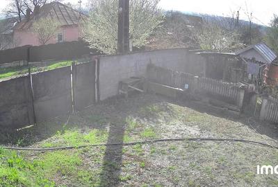Casă cu 6 camere cu Teren 2495 Mp în Melinești - 4