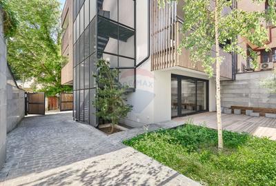 Apartament cu 4 camere semidecomandat în Dorobanți - 3