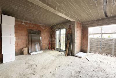 Duplex cu 5 camere cu Canalizare în Giroc - 1