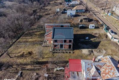 Casă cu 4 camere în Fântânele - 3