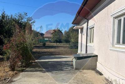 De vanzare casa 4 cam., teren 2510, 400 m de statia de me... De vanzare casa 4 cam., teren 2510, 400 m de statia de me... - 4