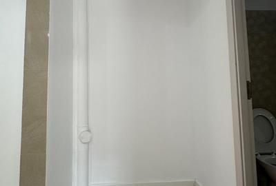 Zona Steaua .. 2 camere ... complet renovat .. S = 56 mp plus balcon - 10