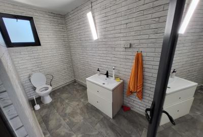 Casa zona MALL pret 200000 euro - 2