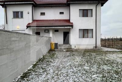 Duplex cu 4 camere cu Teren 270 Mp în Cârcea - 15