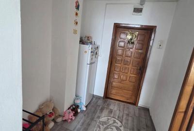 Apartament cu 2 camere semidecomandat în Micro 14 - 2