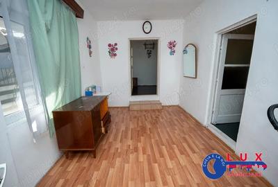 Casă cu 3 camere cu Teren 334 Mp în Babadag - 13