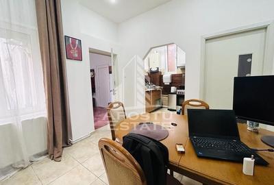 Apartament 3 camere, 2 bai si loc de parcare in curte in zona Sinaia. - 6