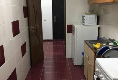 Garsonieră decomandată în Central - 4