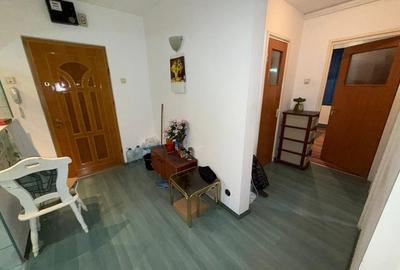Apartament cu 3 camere decomandat, mobilat în Drumul Taberei - 3