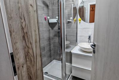 Apartament cu 2 camere semidecomandat în Apărătorii Patriei - 17