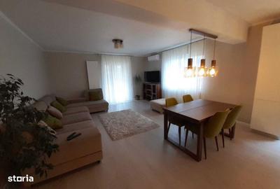 Apartament cu 3 camere în Bună Ziua
