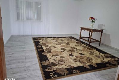 Casă cu 4 camere cu Teren 134 Mp în Central - 2