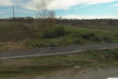 Teren de 3000 mp, în Valea - 3