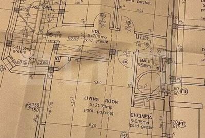 Apartament cu 3 camere decomandat în Central