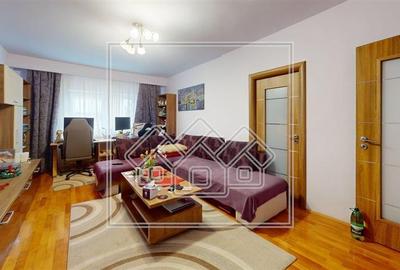 Apartament cu 2 camere semidecomandat în Central - 17