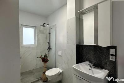 Apartament cu 3 camere decomandat, mobilat în Săsar