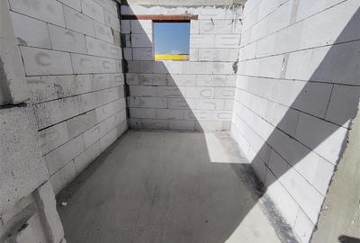 Case familiale la rosu in Lazarea, jud. Harghita - 8