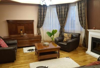 Casă individuală cu 5 camere în 8 Martie