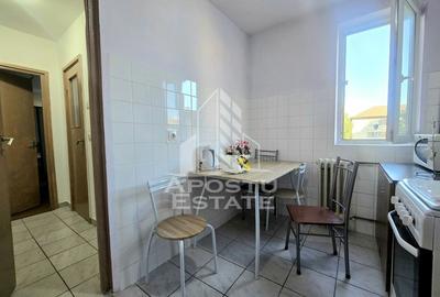 Apartament cu 2 camere, decomandat, etaj intermediar, zona Cetatii - 7