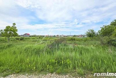 Teren intravilan in zona rezidentiala, la 1 km de A0 si A1 - 12