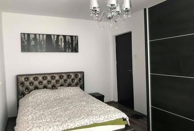 Apartament cu 2 camere decomandat în Răcădău - 2