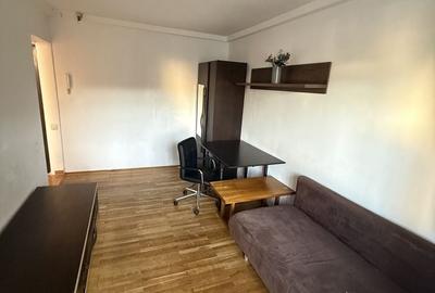 Garsonieră semidecomandată în Central