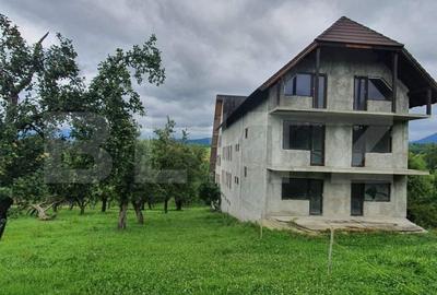 Hotel/Pensiune, de 700 mp, în Bran - 1