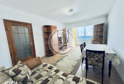 Apartament cu 3 camere în Răcădău