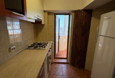 Garsonieră decomandată, mobilată în Central - 8