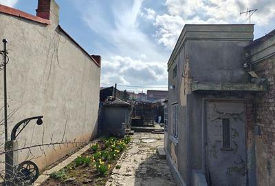 Teren+Casa Dublu Acces, | Str. Cpt. Burlacu Ion 27, Bucure?ti( Antiaeriana) Teren+Casa Dublu Acces, | Str. Cpt. Burlacu Ion 27, Bucure?ti( Antiaeriana) - 4