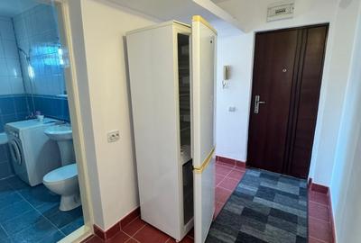 Apartament de vanzare, cu 2 camere, 40 mp, zona Hotvon - 9