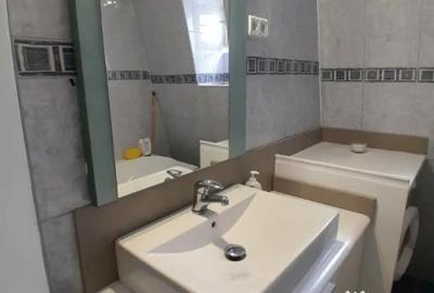 Apartament cu 3 camere semidecomandat în Central - 3