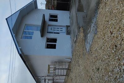 Casa cu mansarda de vanzare, cu placa de beton intre etaje - 2