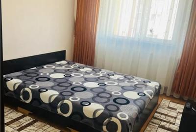 Apartament cu 3 camere decomandat în Bartolomeu