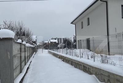 Teren de 640 mp, în Central - 5