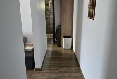 Apartament cu 2 camere decomandat în Azuga - 5