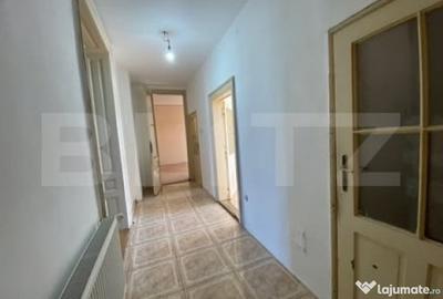 Spațiu comercial, de 105 mp, în Central - 7