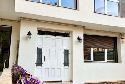 Casă cu 5 camere cu Teren 300 Mp în Decebal - 2
