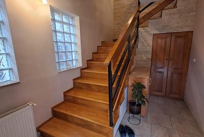 Duplex cu 3 camere cu Teren 300 Mp în Florești - 2