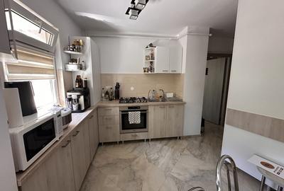 Oportunitate excelenta in  Grigorescu-apartament 2 camere,2 balcoane,decomandat - 5