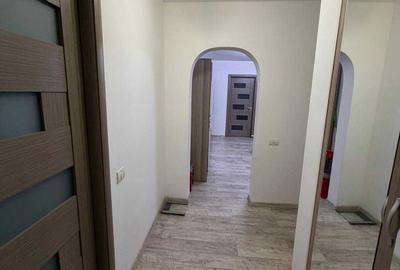 Apartament cu 3 camere semidecomandat în Colentina - 5