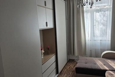 Garsonieră decomandată în Pajura - 15