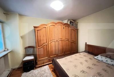 Apartament cu 3 camere decomandat în Central - 2
