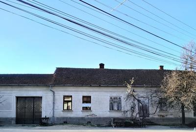 Casă cu 4 camere în Bănia - 8