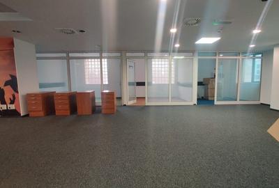 Spațiu de birou de la 329 mp - Unimed Office Building - Universitate - 13