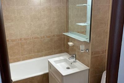 Apartament cu 2 camere decomandat în 9 Mai - 5