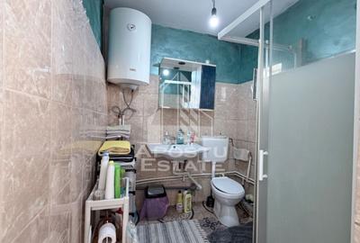 Casă individuală cu 4 camere cu Canalizare în Fratelia - 4