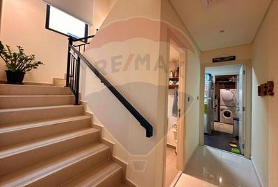 Casă cu 5 camere cu Teren 174.80000305176 Mp în Central - 12